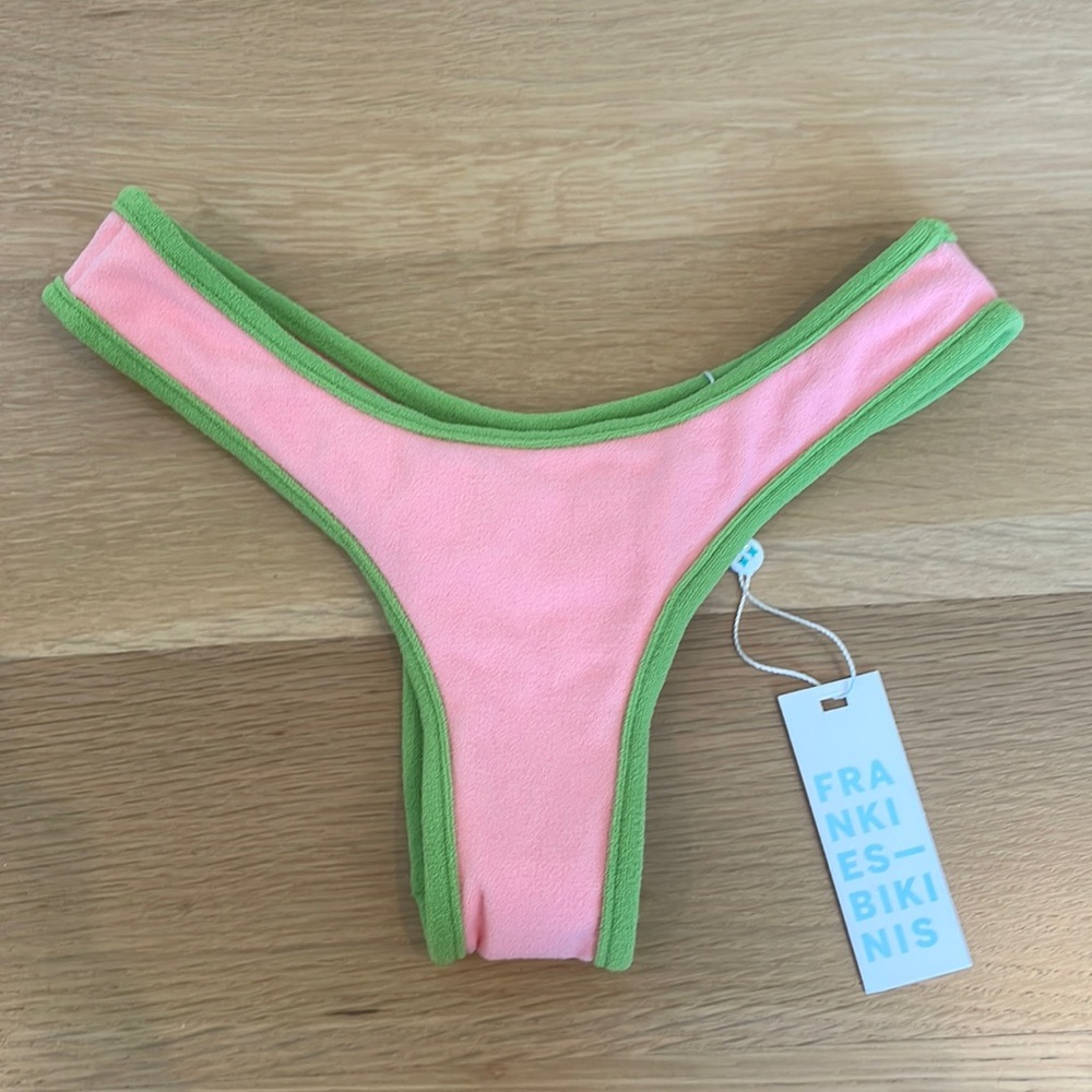 FRANKIES BIKINIS!!! NWT